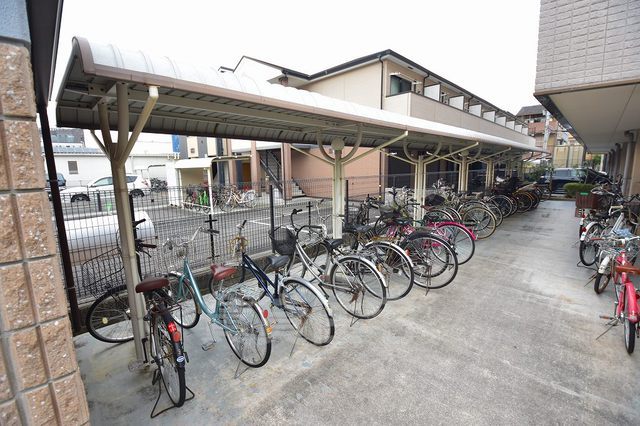 駐車場　駐輪場