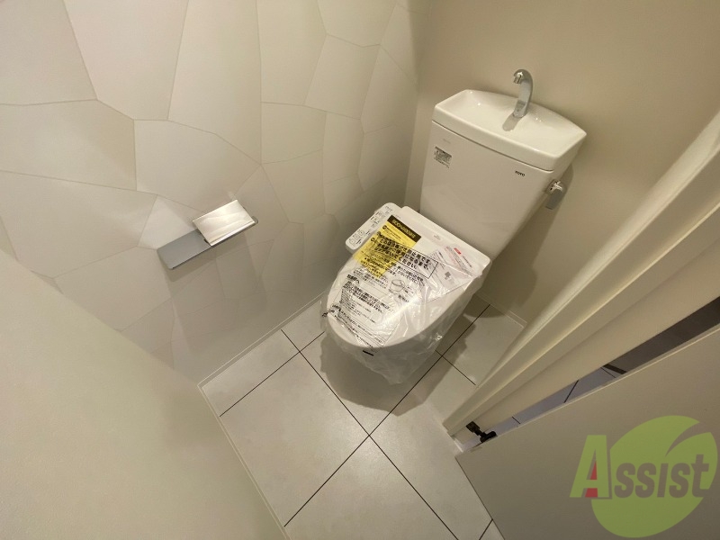 トイレ　トイレです。ウォシュレット付を探している方、おすすめです。