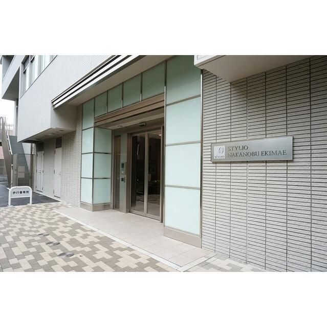 エントランス　毎日通るエントランスはこのようになっています