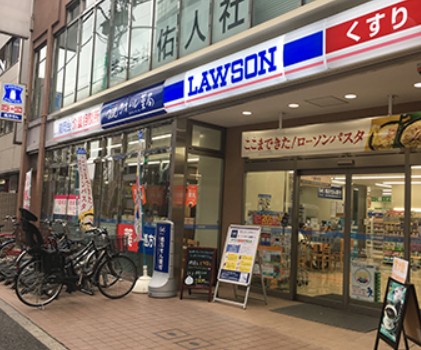 コンビニ　ローソン 千駄木店（コンビニ）まで422m