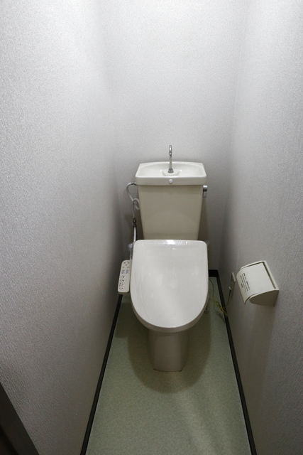 トイレ　他号室参考写真