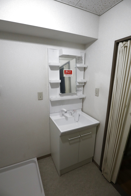洗面設備　他号室参考写真