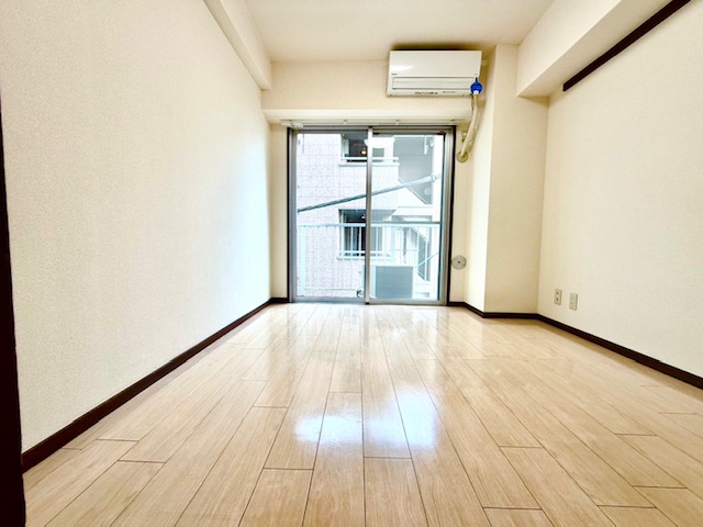 トーシン八王子本町の居間写真