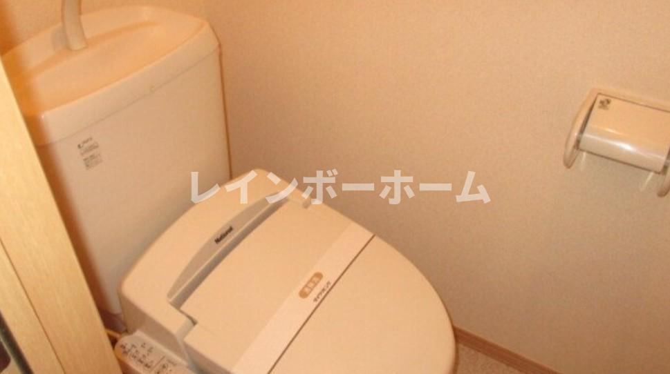 トイレ　シンプルで使いやすいトイレです