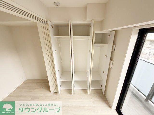 収納　バルコニー