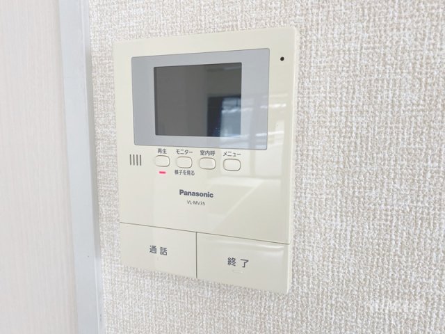 セキュリティ　安心のモニター付きインターホン☆