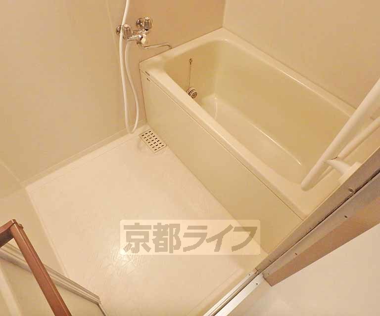 バス・シャワールーム　浴室です