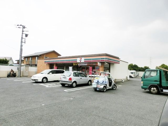 コンビニ　セブンイレブン（コンビニ）まで190m