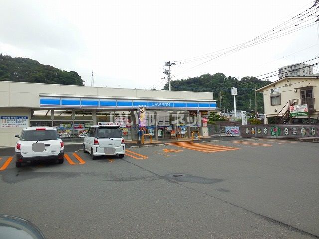 コンビニ　ローソン 鹿児島田上インター店（コンビニ）まで449m