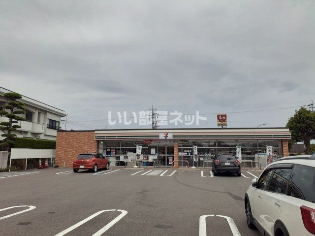 コンビニ　セブンイレブン天草小松原店（コンビニ）まで2465m