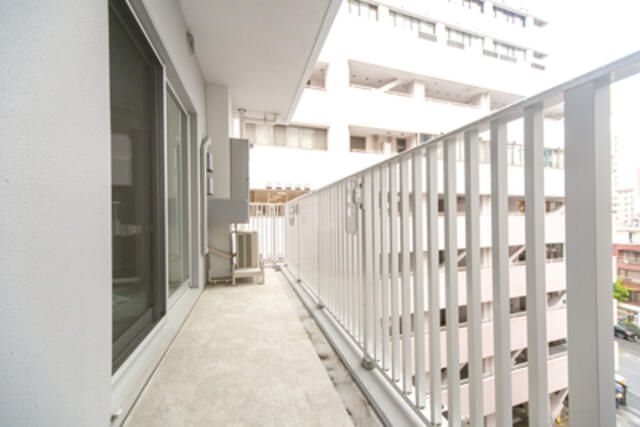 バルコニー　※写真は同タイプ住戸です。