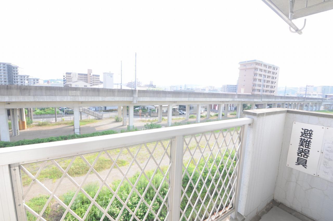 バルコニー　ベランダ