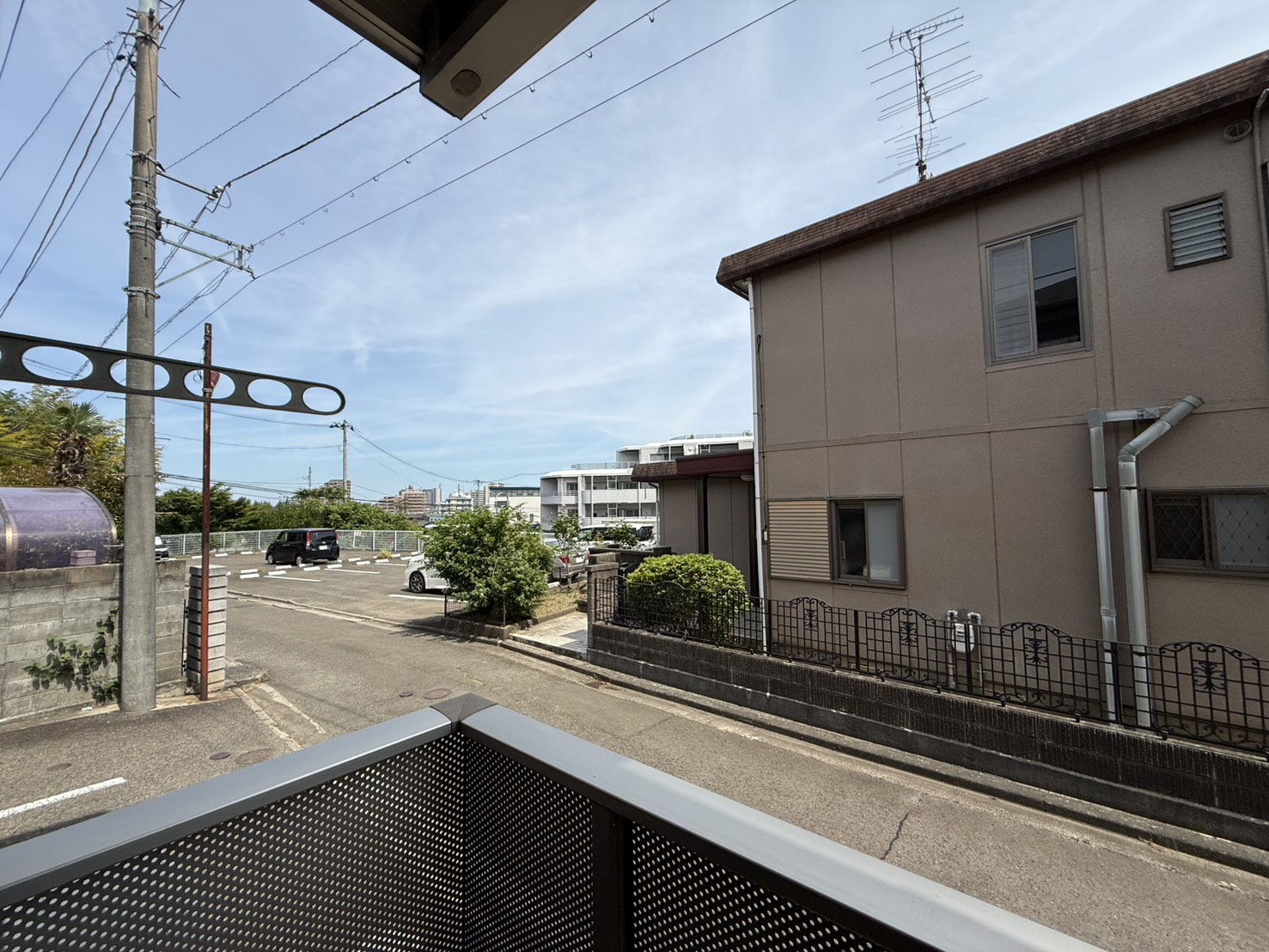 眺望　同物件1階の写真です。間取りは実物と異なります。