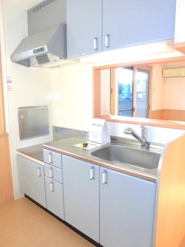 キッチン　別のお部屋の写真です