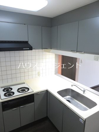 キッチン　Ｌ字型のカウンターキッチンです。※参考画像