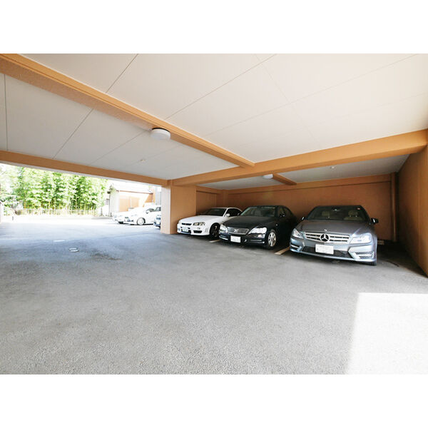 駐車場　★駐車場