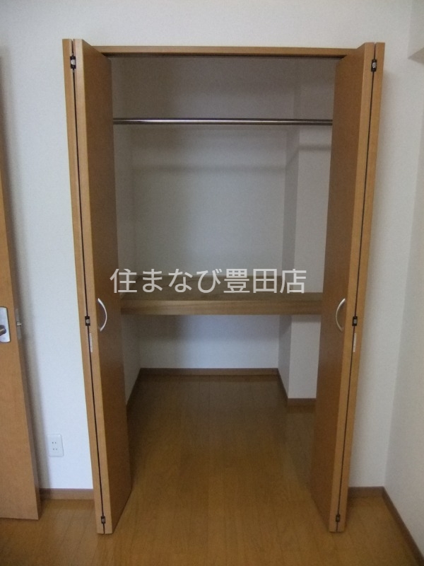 収納　同型タイプ