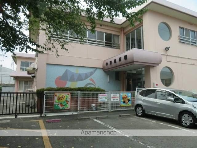 幼稚園・保育園　中萩保育園（幼稚園・保育園）まで518m