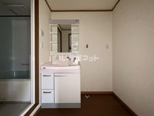 シグナスハイツ B棟の内装写真