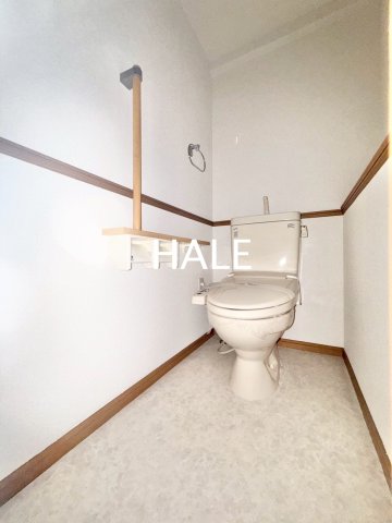 カラコレスIIIのトイレ写真
