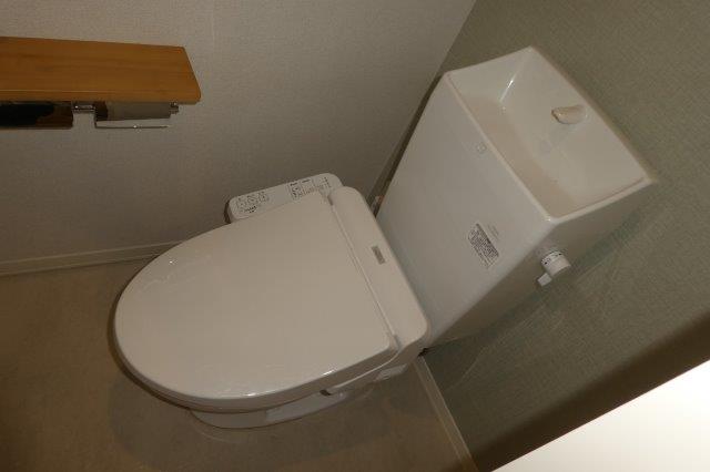 トイレ　ウォシュレット