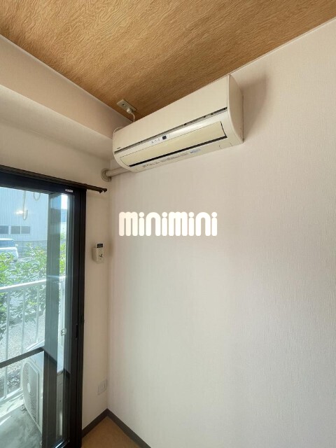 その他設備　同一物件、別部屋の写真です。