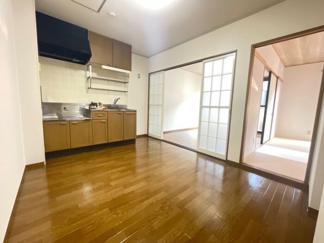セジュール貴富禰 Iの居間写真