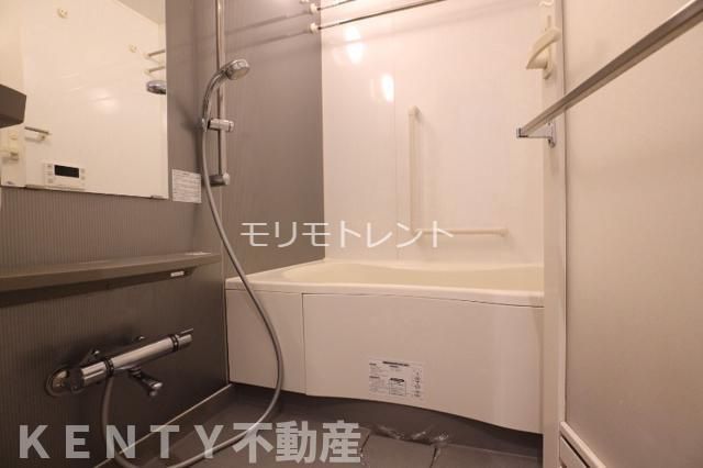 バス・シャワールーム　ゆったり過ごせるお風呂です