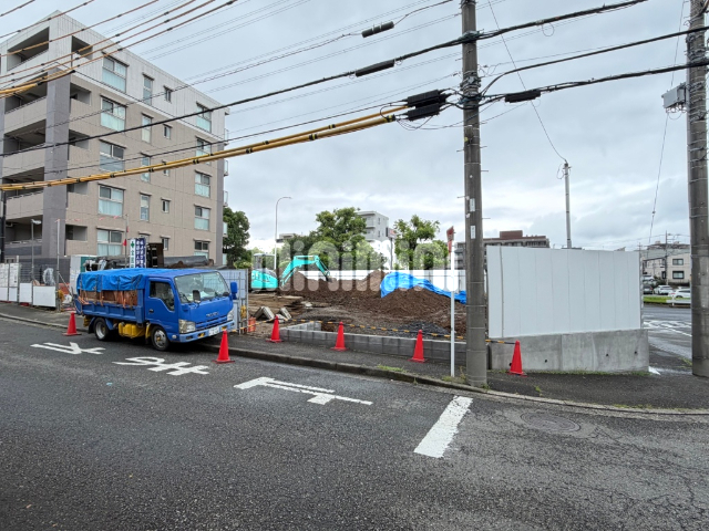 建物外観　建築現場