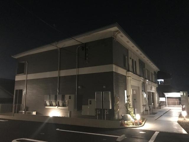 建物外観　外観写真（昼）