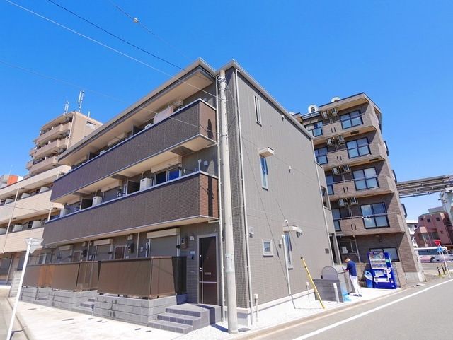 建物外観　★お部屋探しは、タウンハウジング多摩センター店へ★