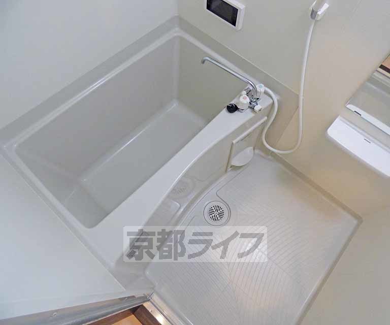バス・シャワールーム　バスです。