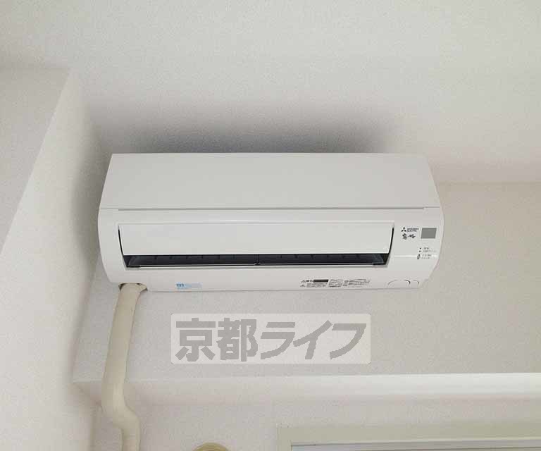 その他設備　エアコン付き～～！