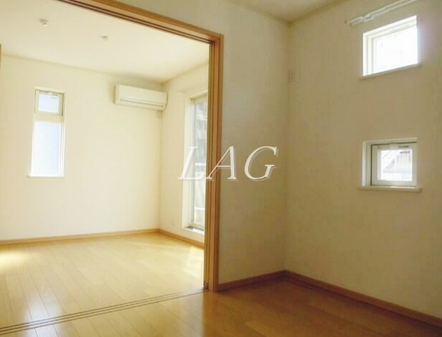 居室・リビング　洋室のお部屋です。