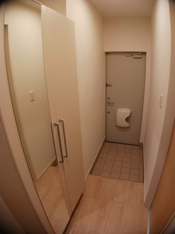 玄関　落ち着いた玄関です