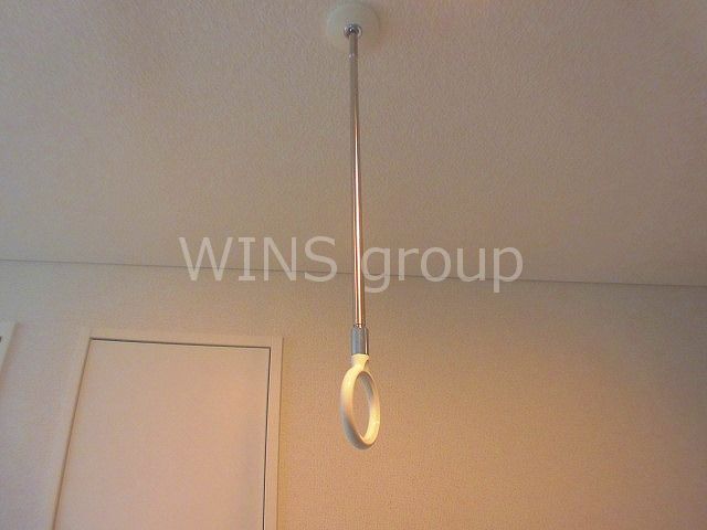 バルコニー　室内物干しフックあります