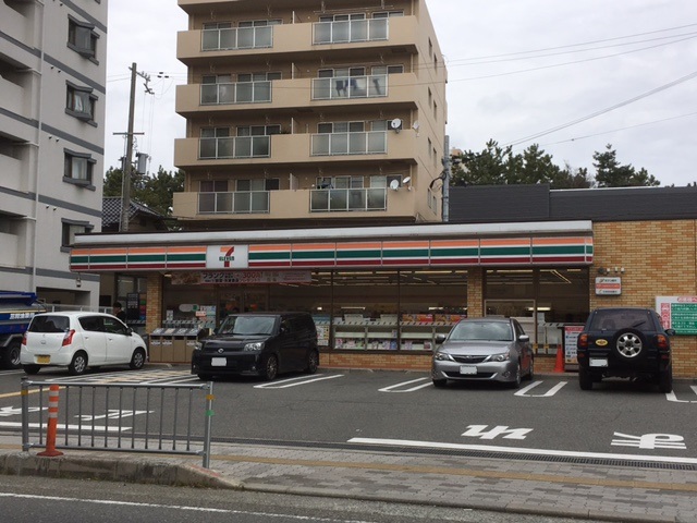 コンビニ　セブン－イレブン明石相生町１丁目店（コンビニ）まで972m