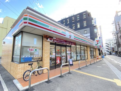 コンビニ　セブンイレブン 堺東駅前店（コンビニ）まで233m