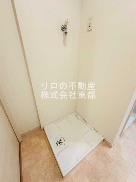 その他　洗濯機置場には防水パンを設置！水漏れも安心です◎
