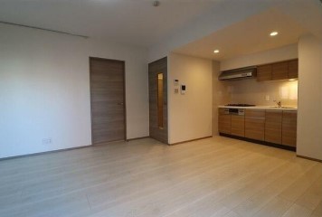居室・リビング　12.5帖のきれいなLDK。
