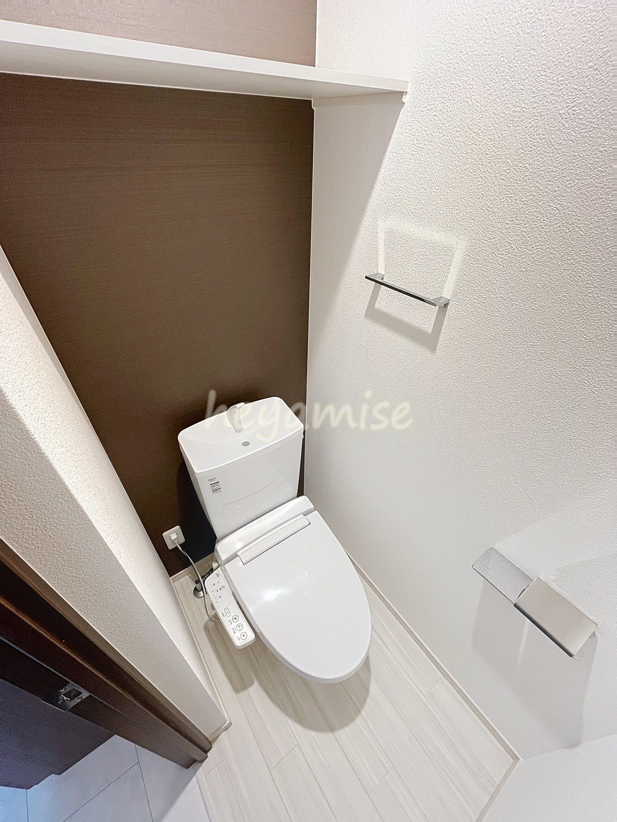 トイレ　※写真は同系モデル