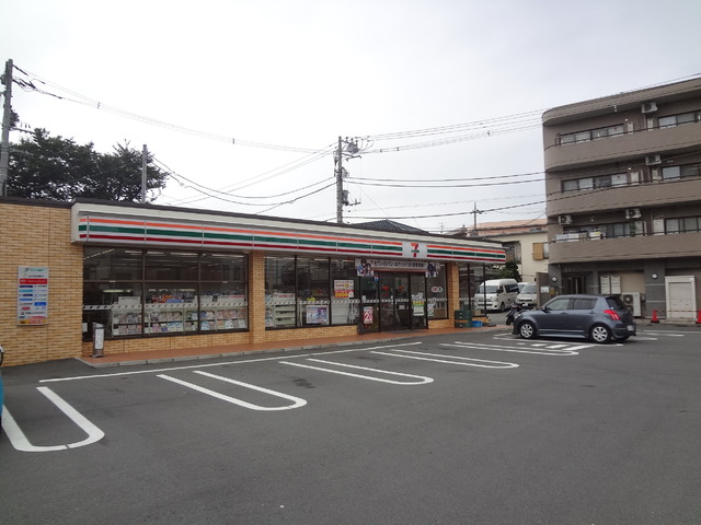コンビニ　セブンイレブン八王子富士森公園北店（コンビニ）まで797m