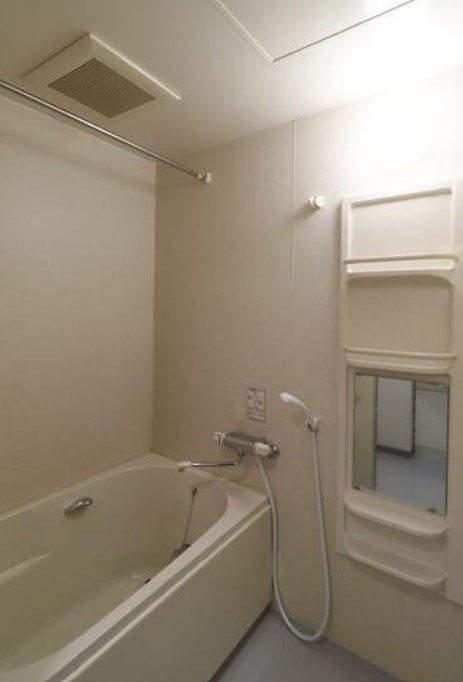 バス・シャワールーム　バス・トイレ別