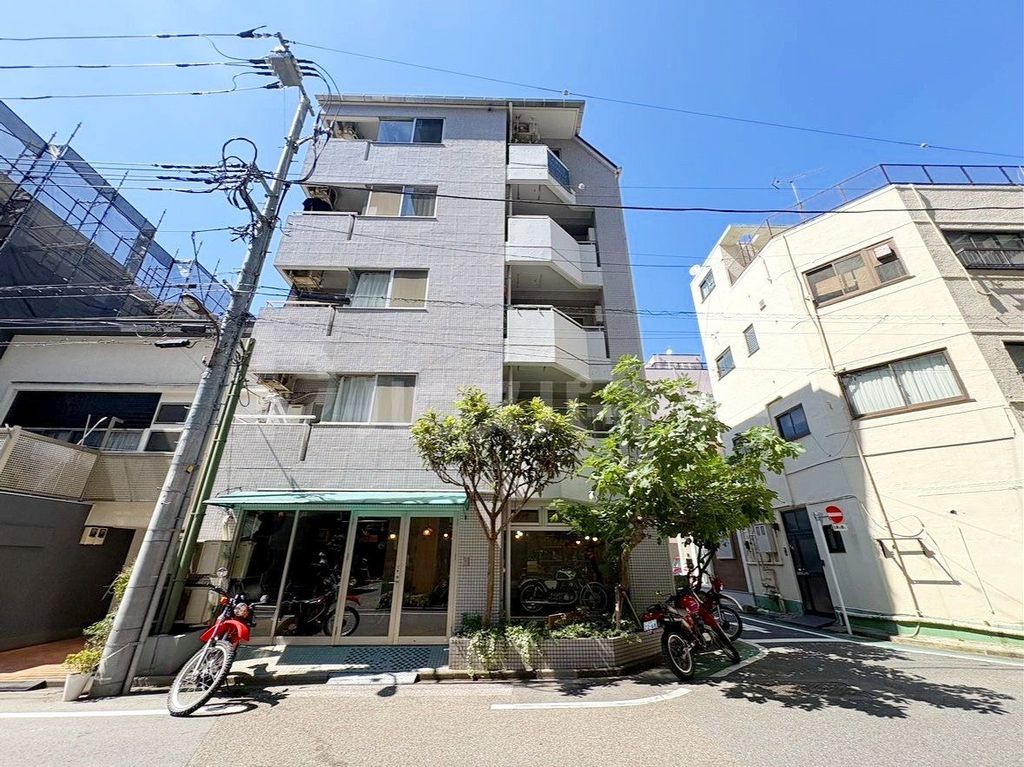 ベルクハイム日暮里の外観写真