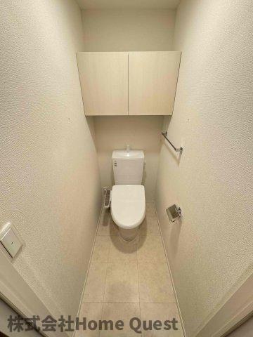 ＪＲ関西本線 八尾駅 徒歩10分 2階建 築5年のトイレ写真