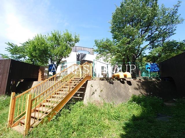 幼稚園・保育園　みどりの保育園（幼稚園・保育園）まで878m
