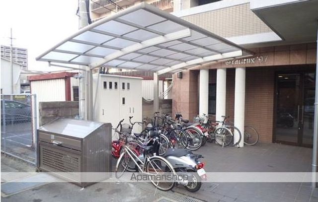 ロビー　ロビー