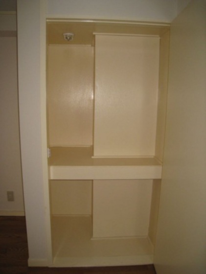 収納　※別部屋の写真です