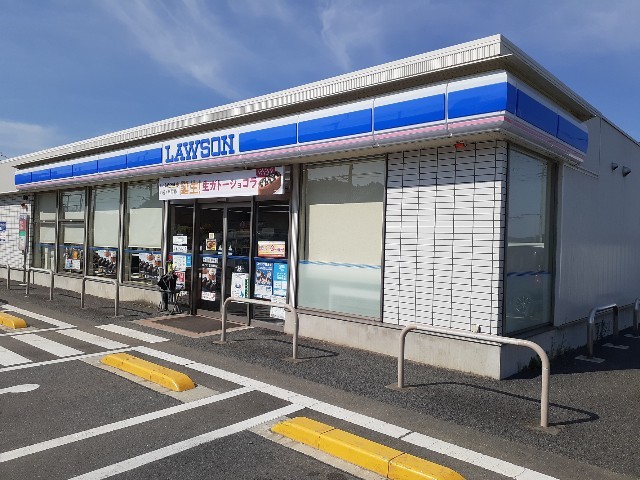 コンビニ　ローソン吉井長根店（コンビニ）まで900m