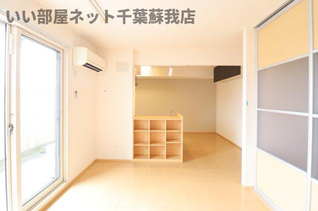 居室・リビング　ゆったり過ごせるリビングです